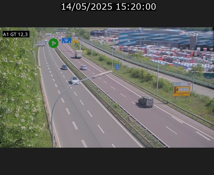 Traffic live webcam Luxembourg Senningerberg - A1 direction Allemagne - BK 12.3