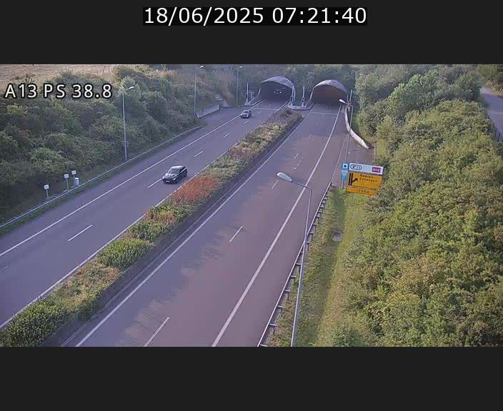 Webcam autoroute A13 à l'entrée ouest du tunnel Markusbierg à Schengen. Vue orientée vers Mondorf-les-Bains