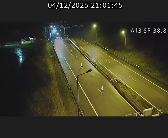 Webcam autoroute A13 à l'entrée ouest du tunnel Markusbierg à Schengen. Vue orientée vers le tunnel et l'Allemagne