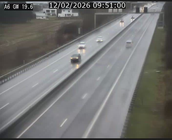 Traffic live webcam Luxembourg - Steinfort - A6 - BK 19.6 - direction Belgique