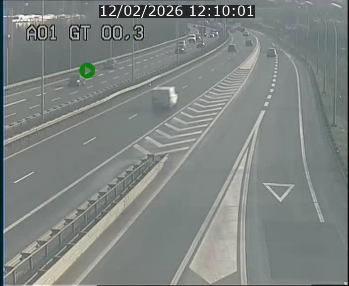 Traffic live webcam Luxembourg Croix de Gasperich - A1 direction Kirchberg - BK 0.3