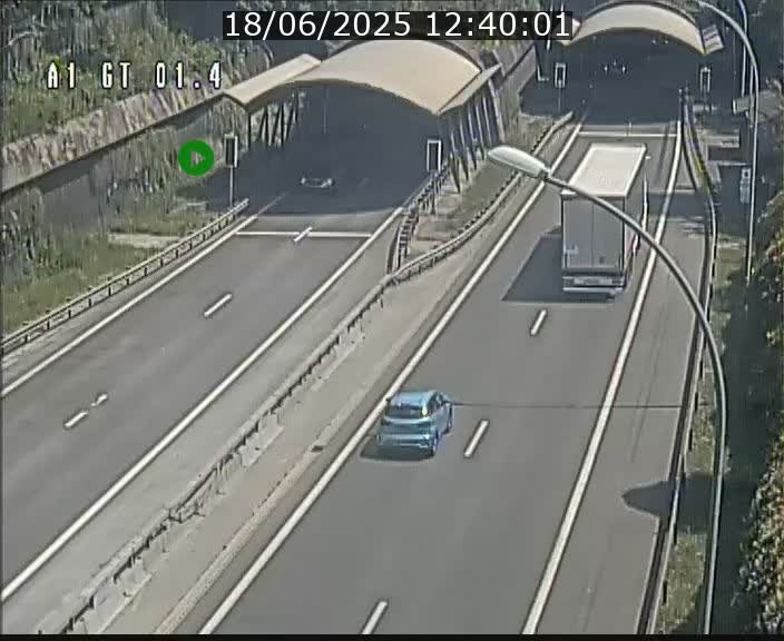 Traffic live webcam Luxembourg Hesperange - A1 direction Kirchberg - BK 1.4
