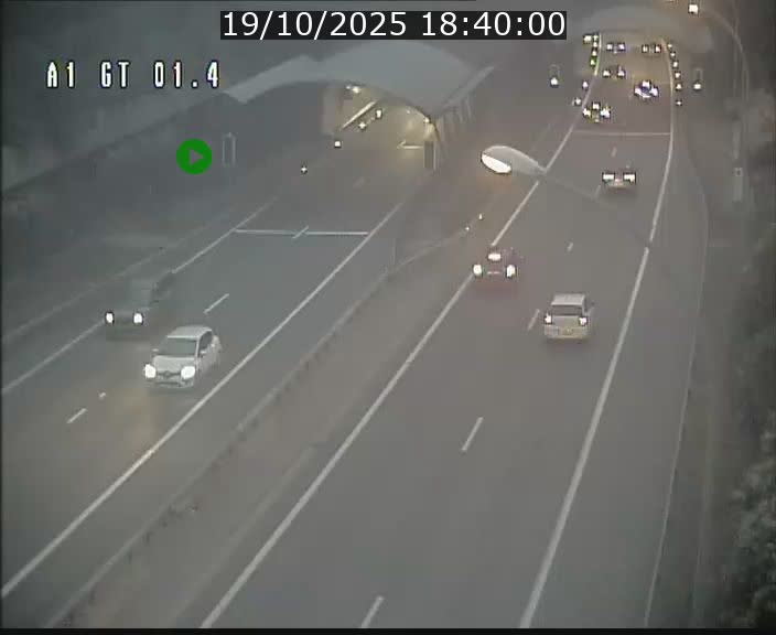 Traffic live webcam Luxembourg Hesperange - A1 direction Kirchberg - BK 1.4