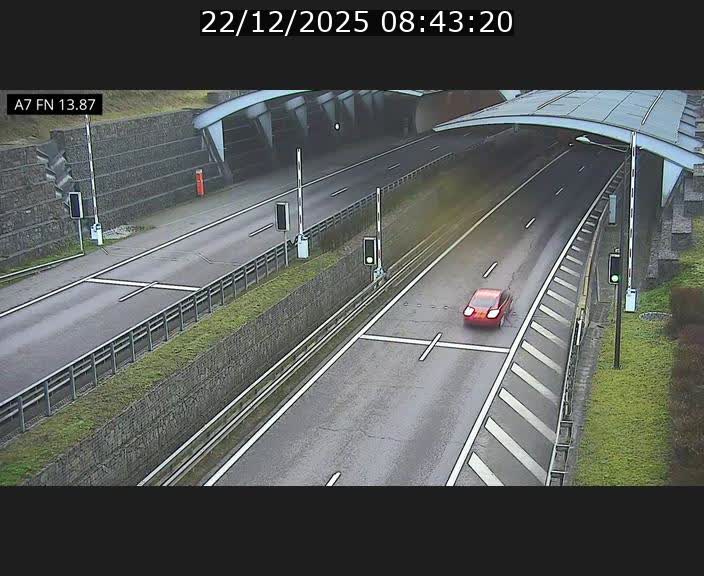 Caméra trafic Luxembourg - A7, Tunnel Gousselerbierg, entrée nord, direction Lorentzweiler