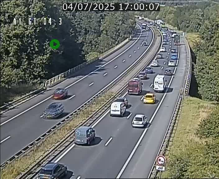 Traffic live webcam Luxembourg Itzig - A1 direction Sandweiler - BK 4.3