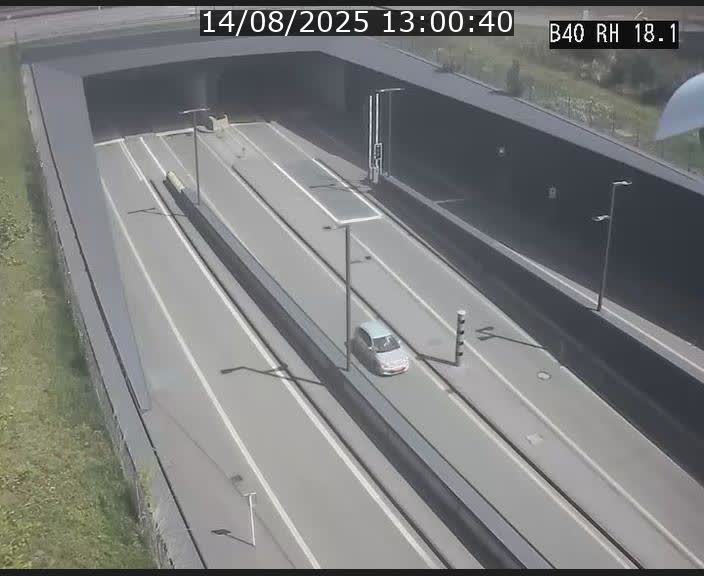 Webcam sur la route de contournement d'Esch-Belval avant le tunnel Central Gate au niveau de la porte de France et du radar fixe