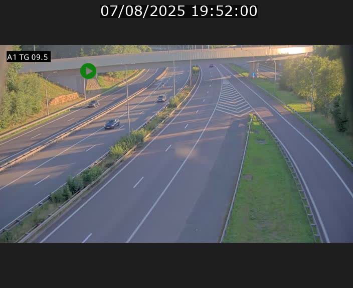 Traffic live webcam Luxembourg Jonction Grünewald - A1 direction Luxembourg-ville - BK 9.5