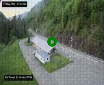Webcam à l'entrée du tunnel du Somport, côté français, sur la N134, dans les Pyrénées, en direction de l'Espagne, à 1116 mètres d'altitude