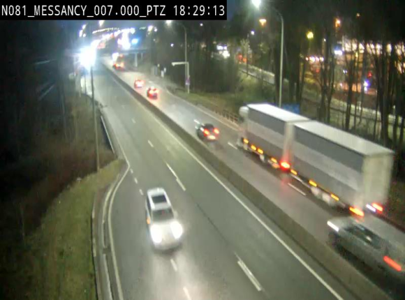 Webcam sur la N81 (E411) à hauteur du Cora Messancy. Vue orientée vers Arlon