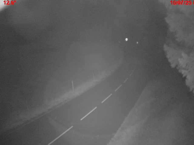 Webcam en haut du col du Ballon d'Alsace sur la D465 à 1075 mètres d'altitude dans les Vosges