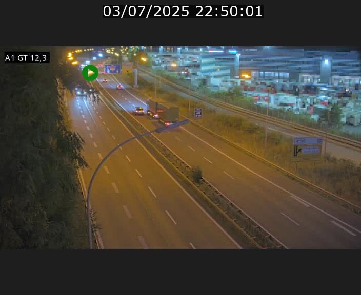 Traffic live webcam Luxembourg Senningerberg - A1 direction Allemagne - BK 12.3