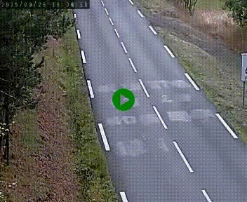 Caméra routière France - N102, au niveau du col de Montmirat à Saint-Etienne-du-Valdonnez à 1039 mètres d'altitude