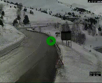 Webcam au carrefour de la croisade, à la jonction entre la N22 et la N320, avant le poste de douane franco-andorrane. Webcam à 1790 mètres d'altitude