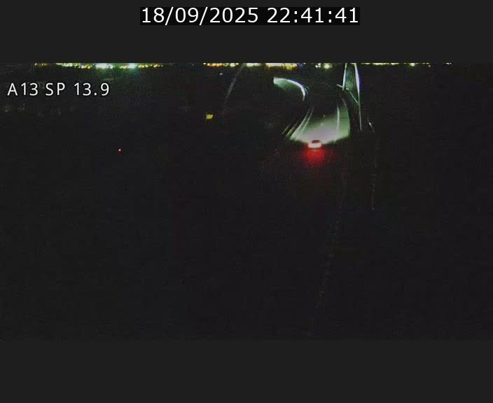 Traffic live webcam Luxembourg Kayl - A13 direction Esch-sur-Alzette/Luxembourg-ville - BK 13.9