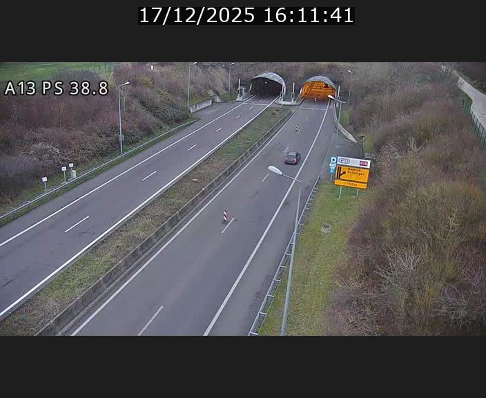Webcam autoroute A13 à l'entrée ouest du tunnel Markusbierg à Schengen. Vue orientée vers Mondorf-les-Bains