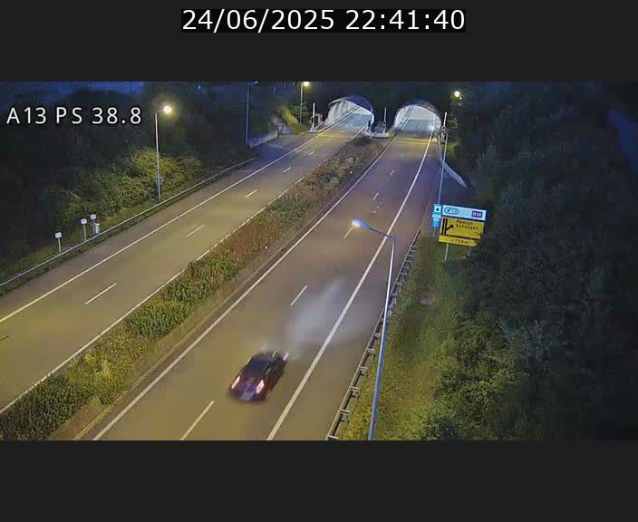 Webcam autoroute A13 à l'entrée ouest du tunnel Markusbierg à Schengen. Vue orientée vers Mondorf-les-Bains