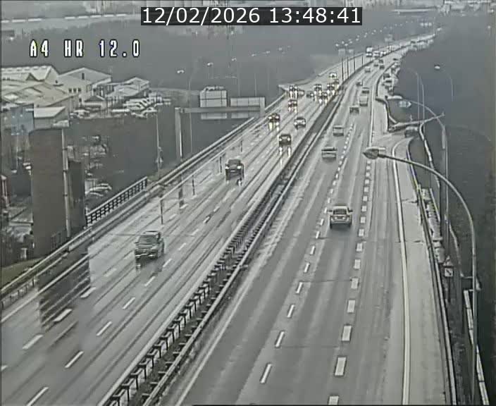 Traffic live webcam Luxembourg Jonction Foetz - A4 - BK 12.0 - direction Esch sur Alzette