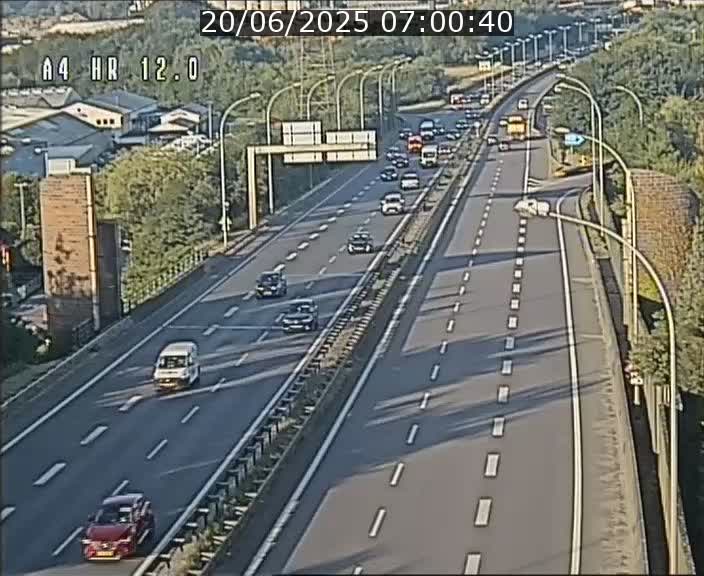 Traffic live webcam Luxembourg Jonction Foetz - A4 - BK 12.0 - direction Esch sur Alzette