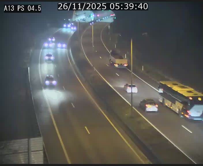 Traffic live webcam Luxembourg Differdange - A13 direction Esch-sur-Alzette - BK 4.5