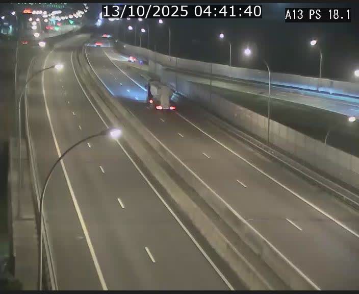Traffic live webcam Luxembourg Dudelange - A13 direction Croix de Bettembourg - BK 18.1