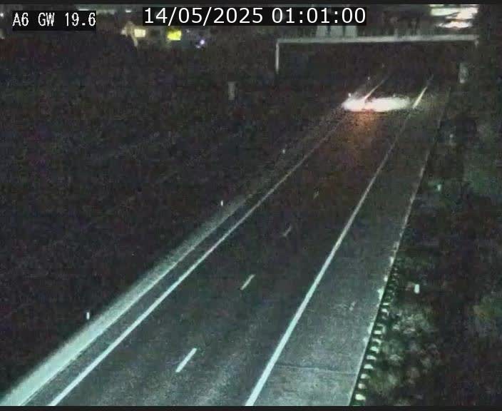 Traffic live webcam Luxembourg - Steinfort - A6 - BK 19.6 - direction Belgique