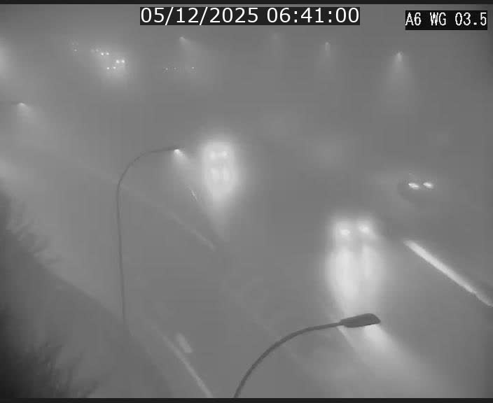 Traffic live webcam Luxembourg - Croix de Cessange - A6 - BK 3.5 - direction France/Allemagne