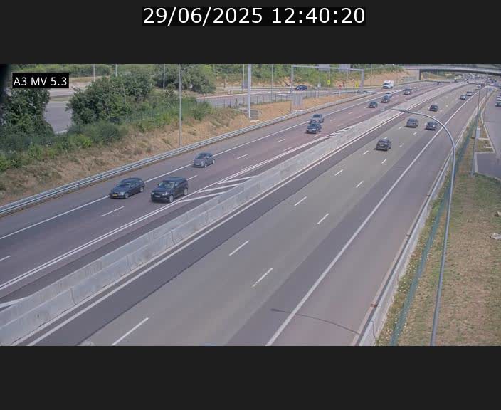 Webcam à l'Aire de Berchem au Luxembourg sur l'A3. Vue orientée vers la France