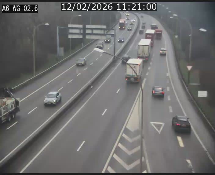 Traffic live webcam Luxembourg Croix de Cessange - A6 - BK 2.6 - direction France/Allemagne
