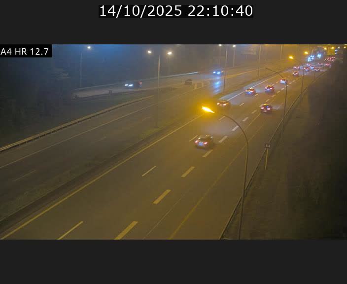 Traffic live webcam Luxembourg Esch sur Alzette - A4 - BK 12.7 - direction Esch-Belval