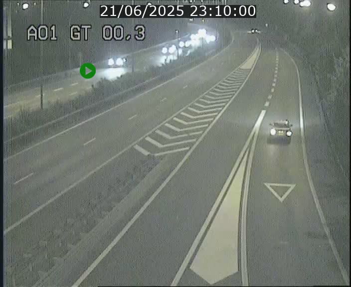 Traffic live webcam Luxembourg Croix de Gasperich - A1 direction Kirchberg - BK 0.3