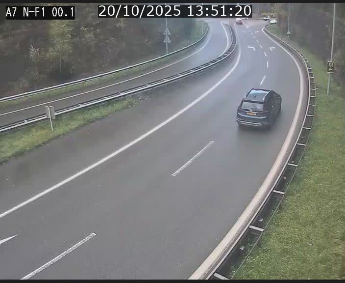 Webcam autoroute Luxembourg A7 située dans la sortie 1 Waldhof, vers la N11, avant le Tunnel Stafelter