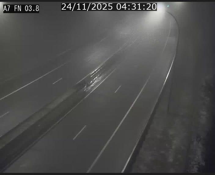 Caméra autoroute Luxembourg A7 - Passage à gibier Rëngelbour - direction Tunnel Stafelter