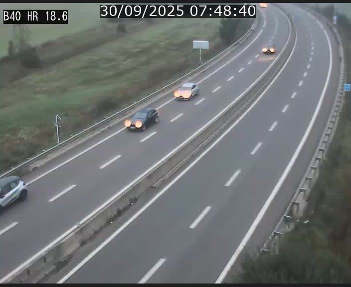 Webcam sur la route de liaison entre Micheville et Esch-Belval à la frontière entre le Luxembourg et la France. Vue orientée vers la Lorraine.