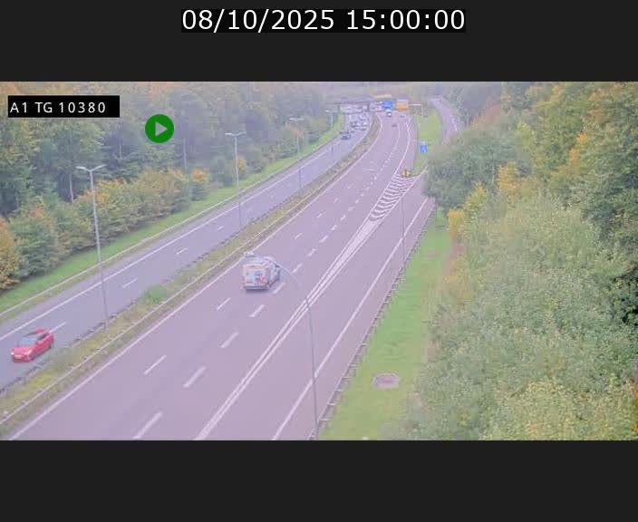 Traffic live webcam Luxembourg Senningerberg - A1 direction Luxembourg Kirchberg - BK 10.3