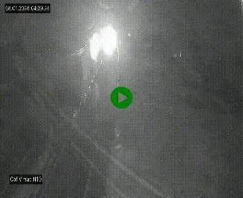 Vue en direct de l'autoroute A10 grâce à un drône situé au-dessus du péage de Virsac