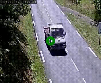 Caméra routière France - N102, au niveau du col de Montmirat à Saint-Etienne-du-Valdonnez à 1039 mètres d'altitude