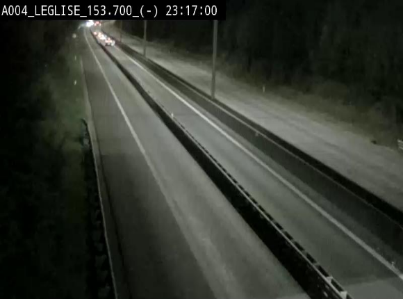 Webcam autoroute A4 (E411-E25) à Léglise, avant la jonction avec la N40. Vue orientée vers Bruxelles