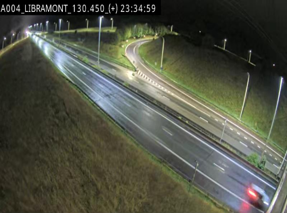 Webcam à Libramont sur l'E411 à la jonction avec la N89 menant vers Bouillon et la France. Vue orientée vers Arlon
