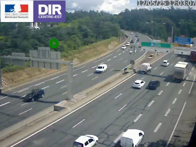 Caméra de circulation routière sur le boulevard périphérique Laurent Bonnevay de Lyon (D383) à hauteur de Bron, avant la jonction avec l'A43. Vue orientée vers l'échangeur