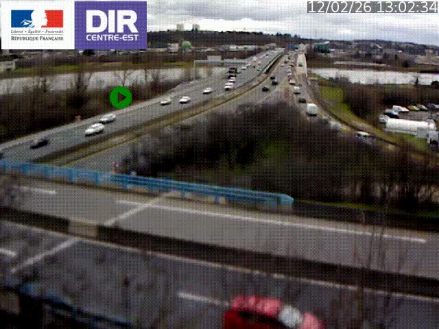 Clone of Caméra de circulation sur A7 à Lyon Perrache vers Marseille, le long du Rhône