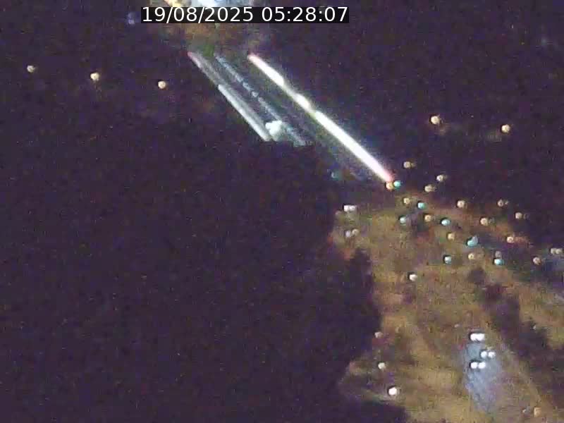 Webcam sur l'avenue John Fitzgerald Kennedy (N51) avec vue sur le Pont rouge (Pont Grande Duchesse Charlotte), l'arrêt Pfaffenthal et l'entrée du quartier Kirchberg