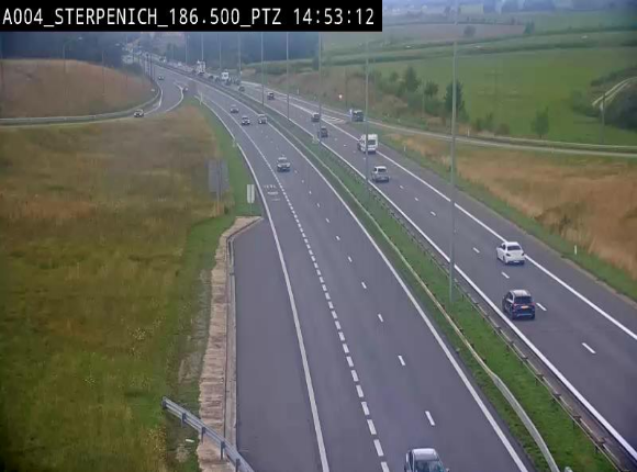 Webcam E411 à Sterpenich en Belgique près de la frontière du Luxembourg. Vue orientée vers Bruxelles