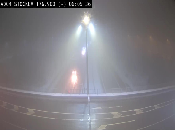 Webcam à hauteur de la sortie 30 Fouches - Stockem sur l'E411, menant sur la N83. Vue orientée vers Namur