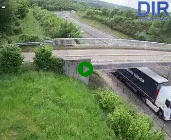 Webcam sur A84 à hauteur de Pont-Farcy, au niveau du pont autoroutier sur la Vire, au sud de Saint-Lô