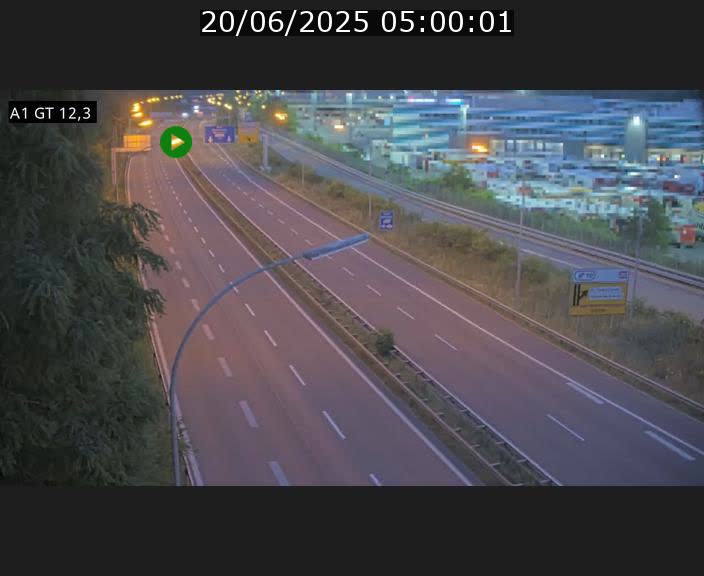 Traffic live webcam Luxembourg Senningerberg - A1 direction Allemagne - BK 12.3