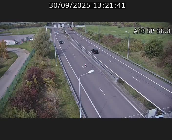 Webcam autoroute A13 à l'entrée ouest du tunnel Markusbierg à Schengen. Vue orientée vers le tunnel et l'Allemagne