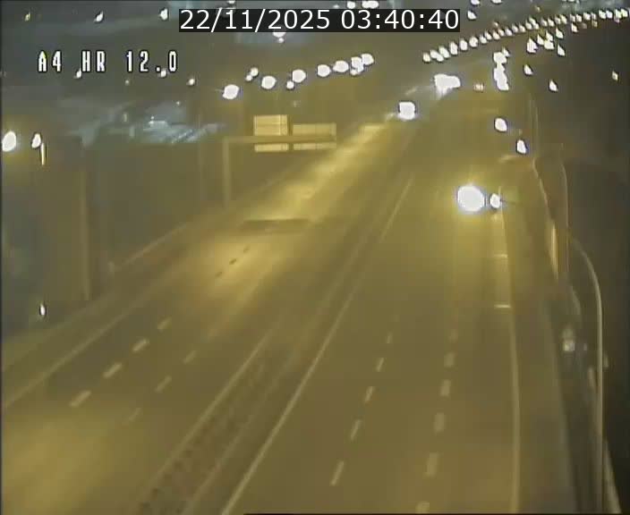 Traffic live webcam Luxembourg Jonction Foetz - A4 - BK 12.0 - direction Esch sur Alzette