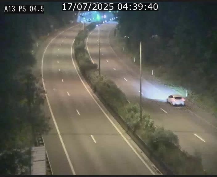 Traffic live webcam Luxembourg Differdange - A13 direction Esch-sur-Alzette - BK 4.5