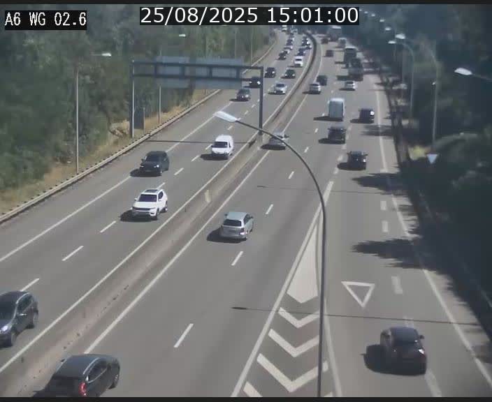 Traffic live webcam Luxembourg Croix de Cessange - A6 - BK 2.6 - direction France/Allemagne