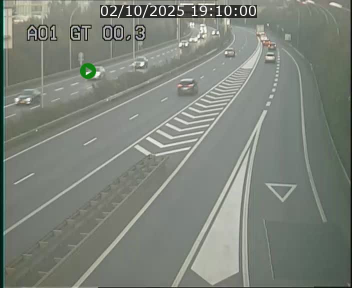 Traffic live webcam Luxembourg Croix de Gasperich - A1 direction Kirchberg - BK 0.3